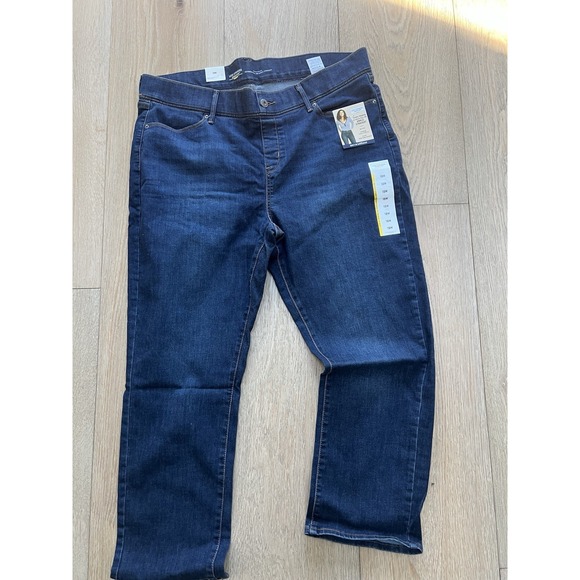 Levi Strauss Signature Women's Jeans Ultimate Pull-on Ankle Straight Size 18M - Picture 2 of 6
